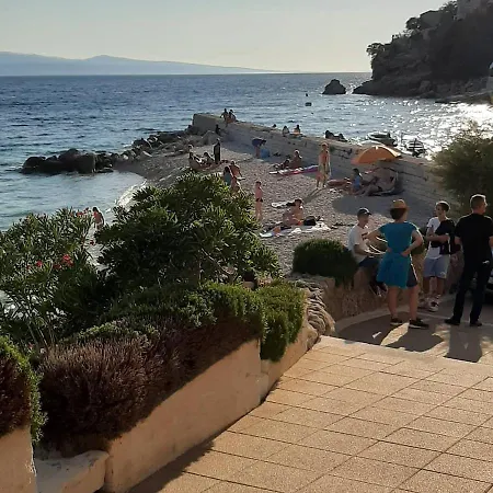 Olive Tree Village Heated Pool And Close To The Villa