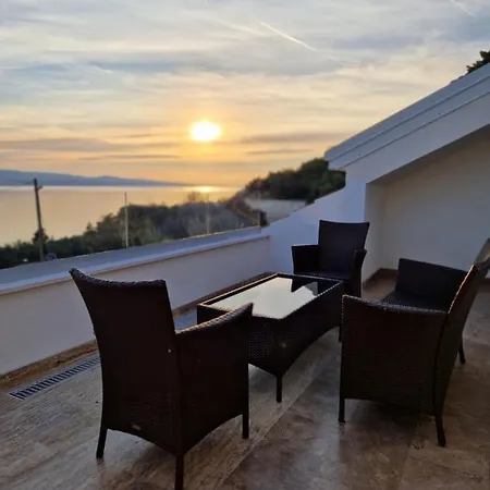 Olive Tree Village Heated Pool And Close To The Villa *