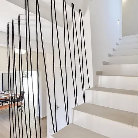 Olive Tree Village Heated Pool And Close To The * Pisak