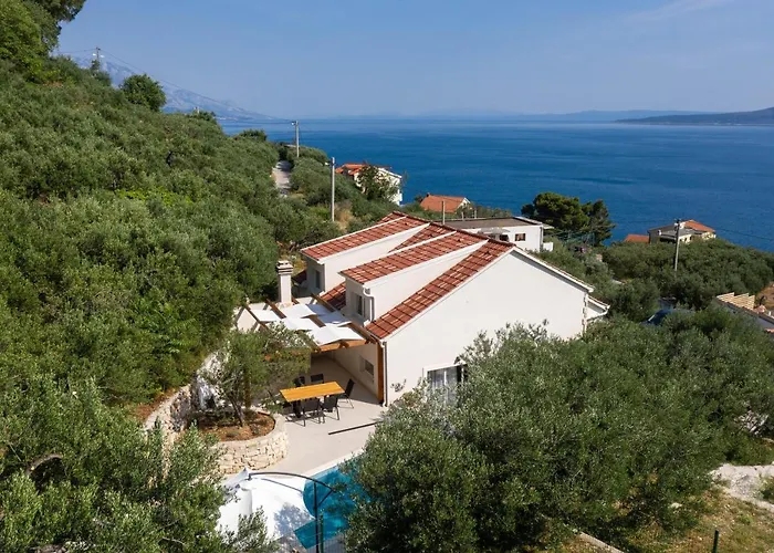 Villa Olive Tree Village Heated Pool And Close To The